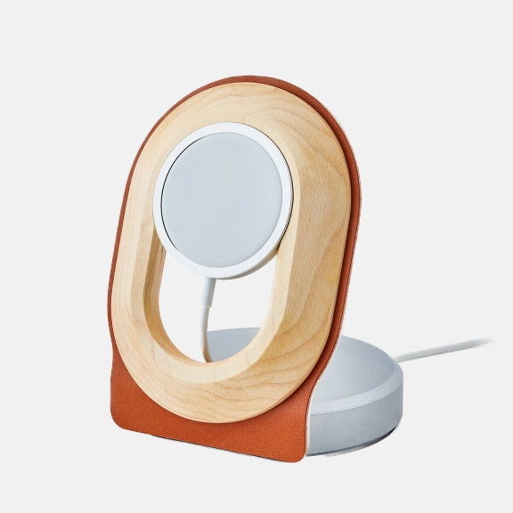 photograph of Grovemade Wood MagSafe Stand